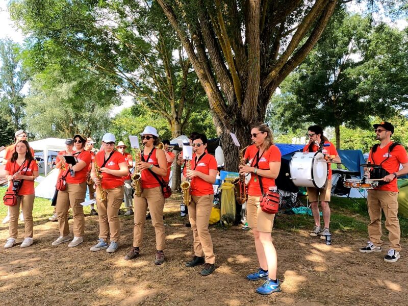 Banda Les Tetes Brulées